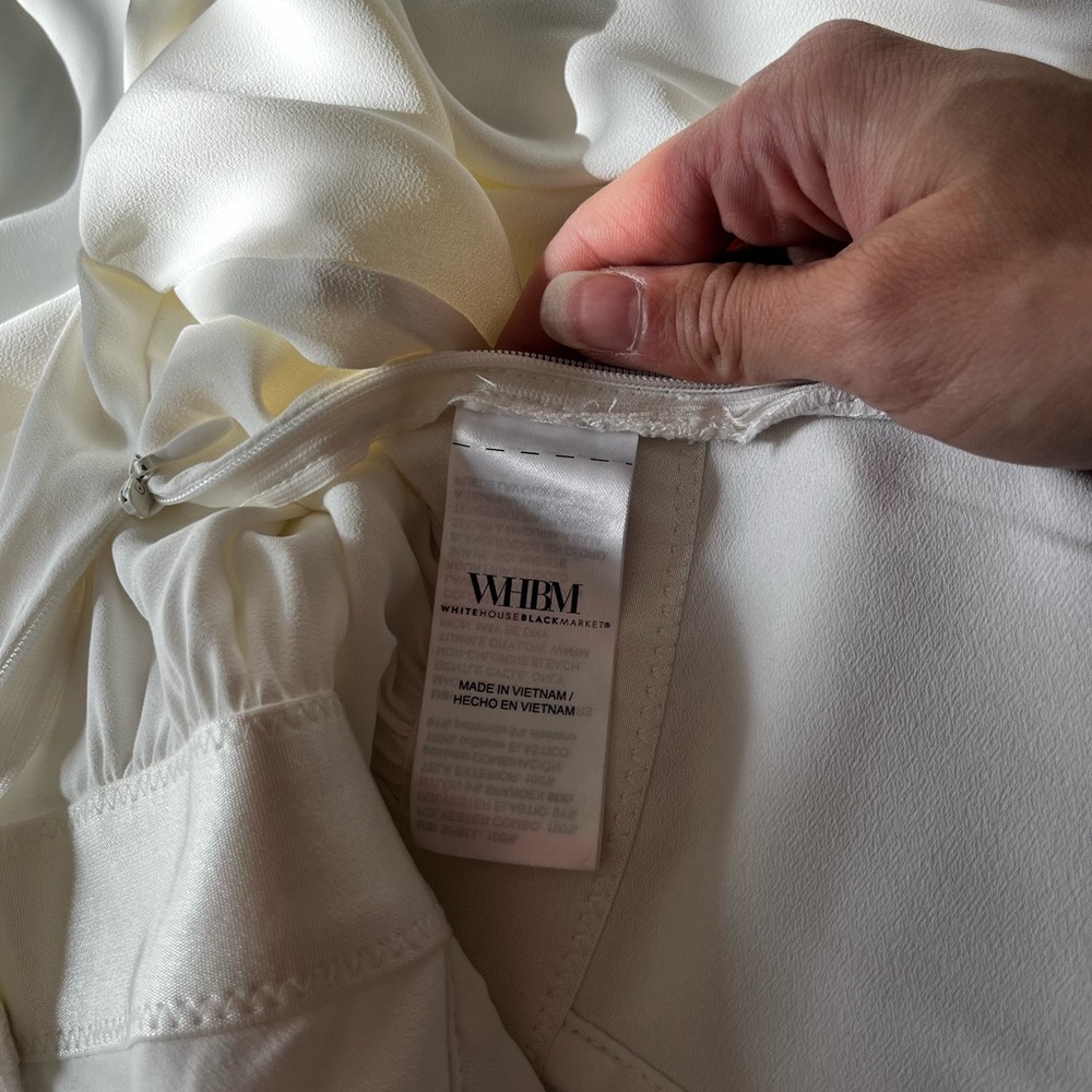 White House Black Market White Blouse - Picture 8 of 8
